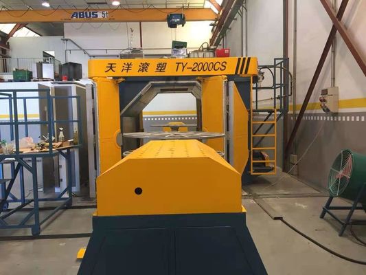 kupować Shuttle rotomolding machine Plastic Hollow Forming Machine Automatic rotational molding machine with variable-speed control produkcja online